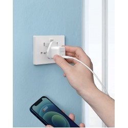 شاحن جداري منزلي انكر  الاصدار الثالث  شاحن جداري منزلي انكر  الاصدار الثالث